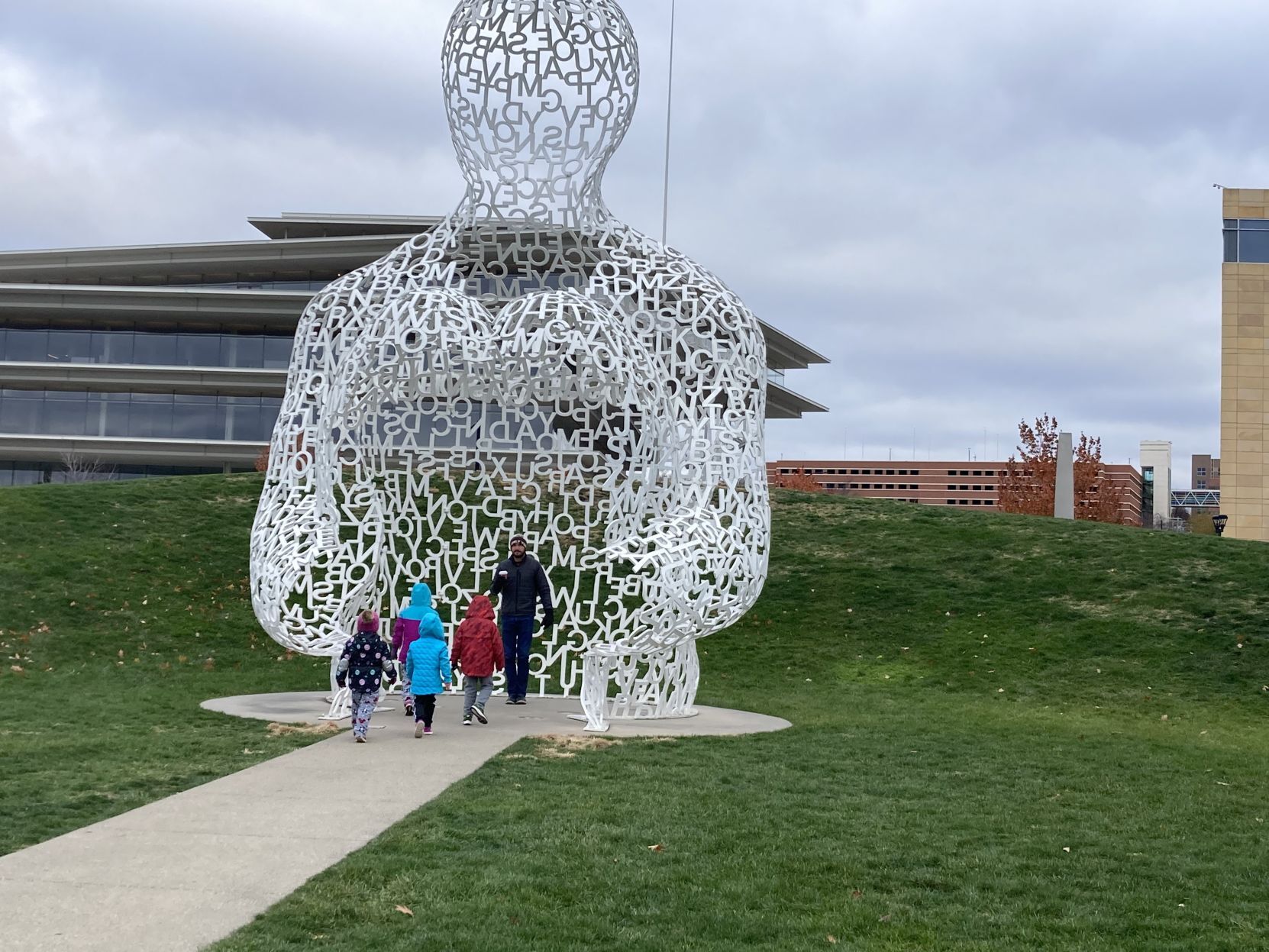 Des Moines travel